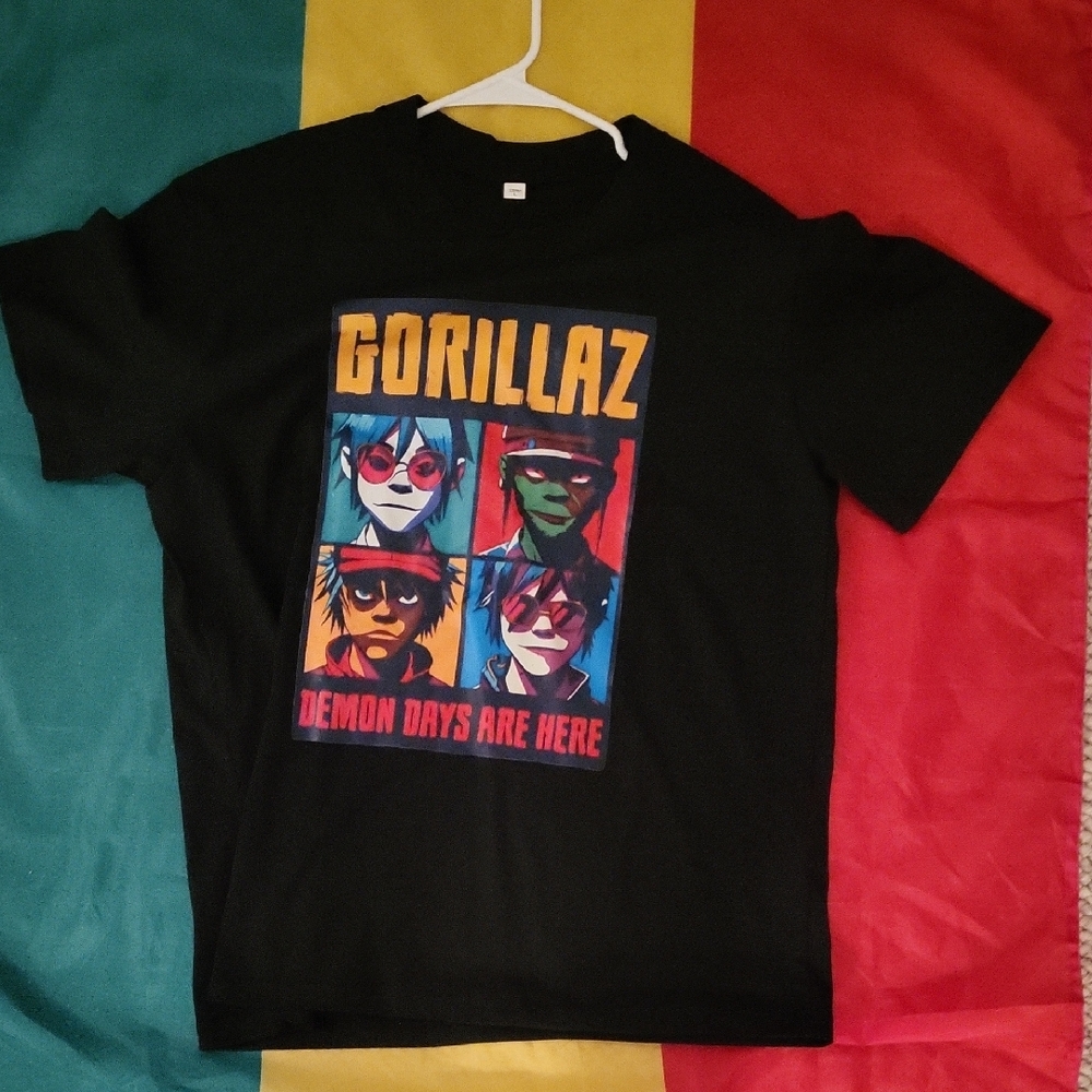 Gorillaz Black Graphic Tee - Short Sleeve - Picture 4 of 4